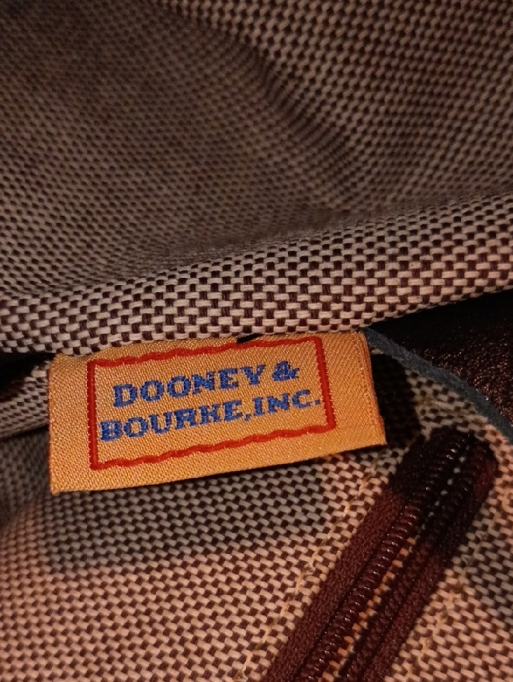 Dooney And Bourke Woman's Purse Vintage 90s- 2000s. Limited Edition - Picture 7 of 16
